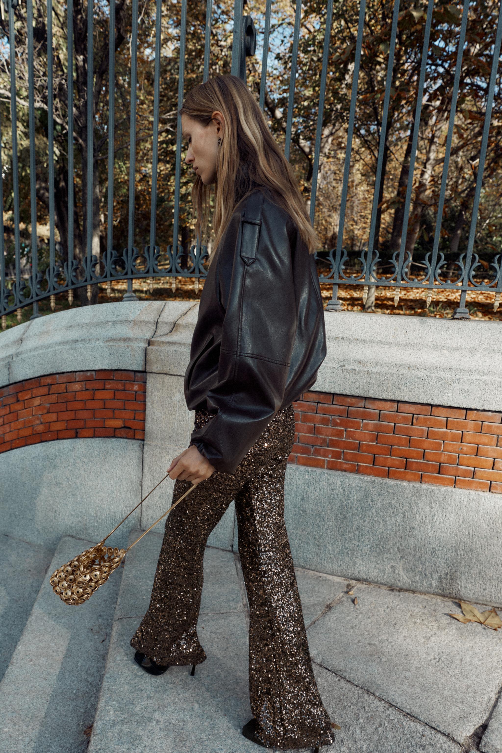 SEQUIN FLARE LEGGINGS